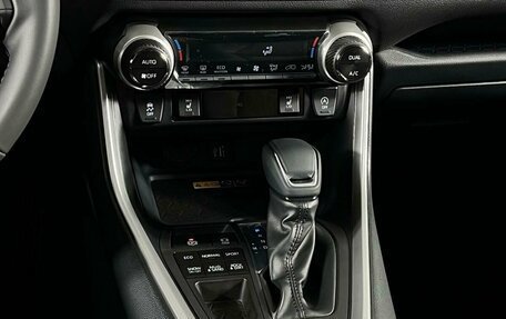 Toyota RAV4, 2025 год, 4 399 000 рублей, 19 фотография