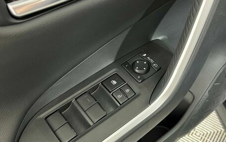 Toyota RAV4, 2025 год, 4 399 000 рублей, 25 фотография