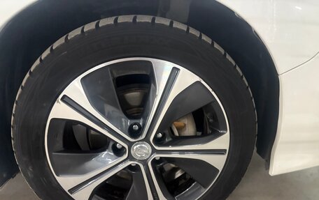 Nissan Leaf II, 2017 год, 1 650 000 рублей, 4 фотография