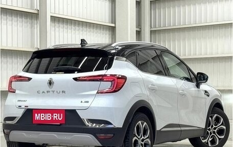 Renault Captur II, 2022 год, 1 690 000 рублей, 4 фотография