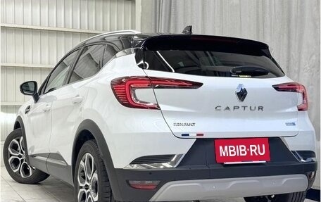 Renault Captur II, 2022 год, 1 690 000 рублей, 11 фотография