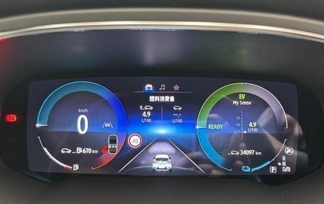 Renault Captur II, 2022 год, 1 690 000 рублей, 12 фотография