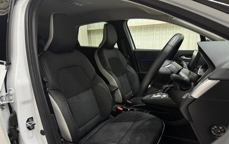 Renault Captur II, 2022 год, 1 690 000 рублей, 14 фотография