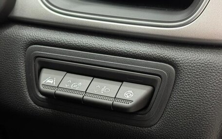 Renault Captur II, 2022 год, 1 690 000 рублей, 29 фотография