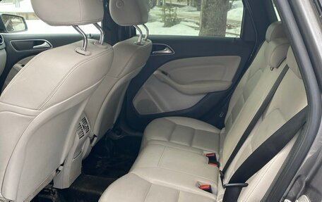 Mercedes-Benz B-Класс, 2015 год, 1 200 000 рублей, 4 фотография