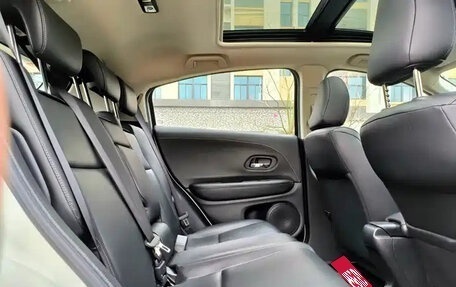 Honda Vezel, 2022 год, 1 400 163 рублей, 10 фотография