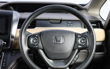 Honda Freed II, 2016 год, 1 529 000 рублей, 13 фотография