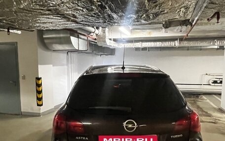 Opel Astra J, 2013 год, 1 100 000 рублей, 4 фотография