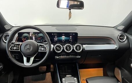 Mercedes-Benz GLB, 2022 год, 2 080 000 рублей, 7 фотография