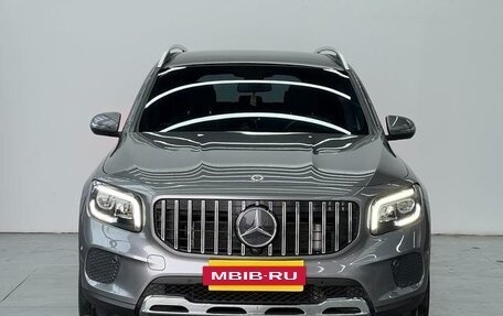Mercedes-Benz GLB, 2022 год, 2 080 000 рублей, 2 фотография