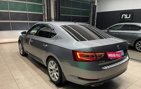 Skoda Superb III рестайлинг, 2015 год, 1 600 000 рублей, 4 фотография