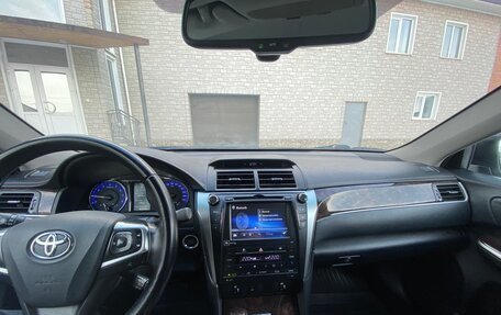 Toyota Camry, 2015 год, 2 350 000 рублей, 5 фотография