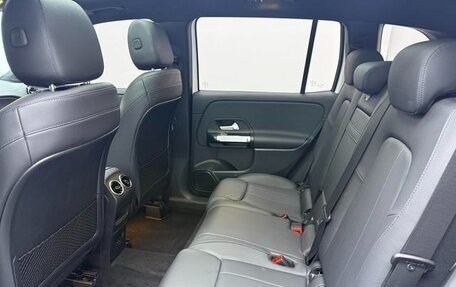 Mercedes-Benz GLB, 2022 год, 2 100 000 рублей, 9 фотография