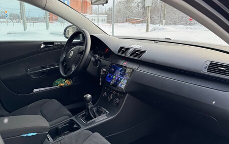 Volkswagen Passat B6, 2006 год, 800 000 рублей, 14 фотография