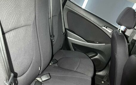 Hyundai Solaris II рестайлинг, 2014 год, 990 000 рублей, 9 фотография