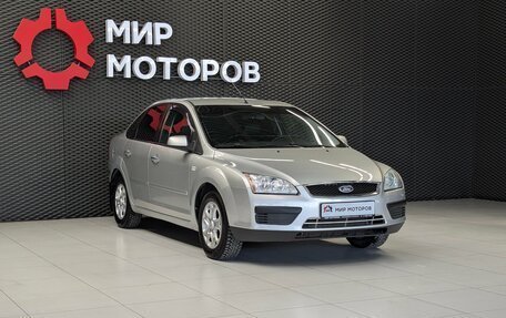 Ford Focus II рестайлинг, 2006 год, 425 000 рублей, 3 фотография