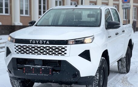 Toyota Hilux, 2025 год, 5 800 000 рублей, 3 фотография