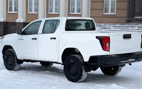 Toyota Hilux, 2025 год, 5 800 000 рублей, 5 фотография