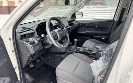 Toyota Hilux, 2025 год, 5 800 000 рублей, 9 фотография