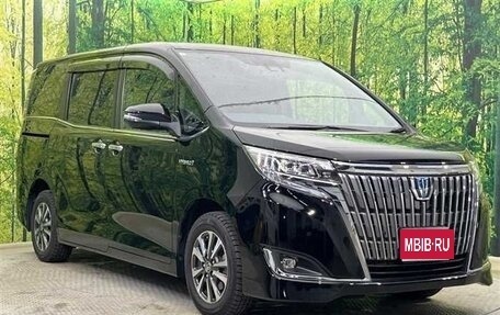 Toyota Esquire I, 2020 год, 1 950 000 рублей, 1 фотография