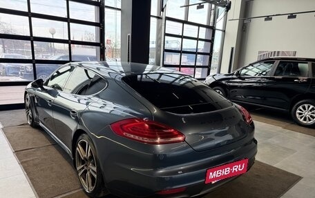 Porsche Panamera II рестайлинг, 2013 год, 2 400 000 рублей, 3 фотография