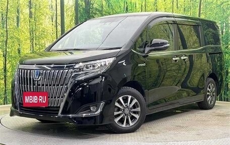 Toyota Esquire I, 2020 год, 1 950 000 рублей, 2 фотография