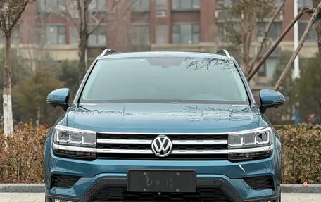 Volkswagen Tharu, 2023 год, 1 670 555 рублей, 2 фотография