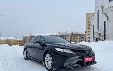 Toyota Camry, 2019 год, 2 980 000 рублей, 1 фотография