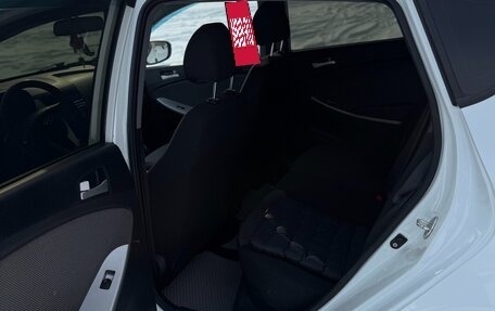 Hyundai Solaris II рестайлинг, 2012 год, 550 000 рублей, 14 фотография