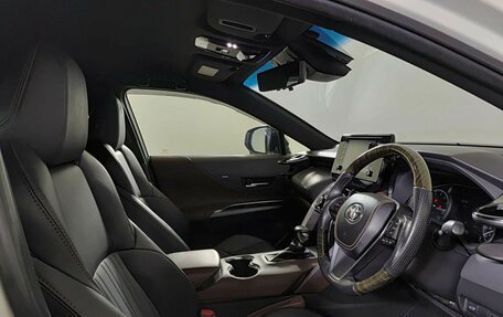 Toyota Harrier, 2020 год, 4 250 000 рублей, 16 фотография