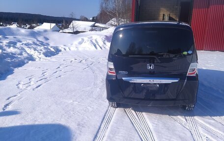 Honda Freed I, 2012 год, 1 222 000 рублей, 6 фотография