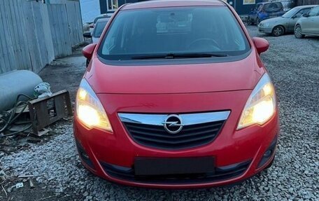 Opel Meriva, 2011 год, 650 000 рублей, 2 фотография