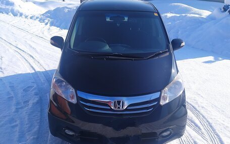 Honda Freed I, 2012 год, 1 222 000 рублей, 15 фотография
