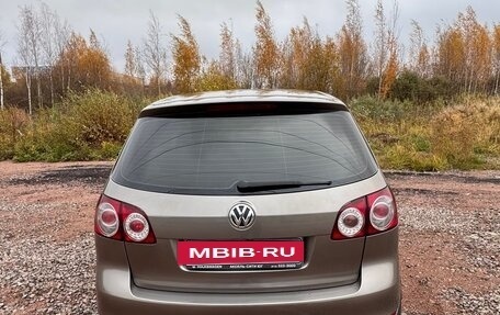Volkswagen Golf Plus II, 2011 год, 650 000 рублей, 2 фотография