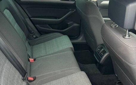 Volkswagen Passat B8 рестайлинг, 2020 год, 1 990 000 рублей, 8 фотография