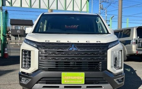 Mitsubishi Delica D:5 I, 2022 год, 2 900 000 рублей, 2 фотография