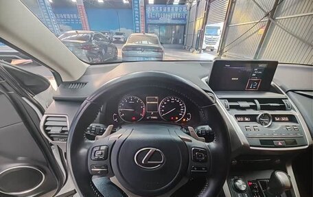 Lexus NX I, 2021 год, 3 521 000 рублей, 14 фотография