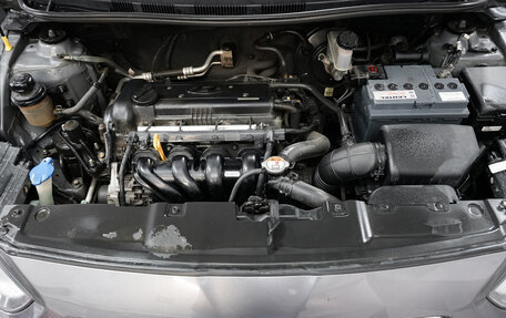 Hyundai Solaris II рестайлинг, 2013 год, 750 000 рублей, 15 фотография