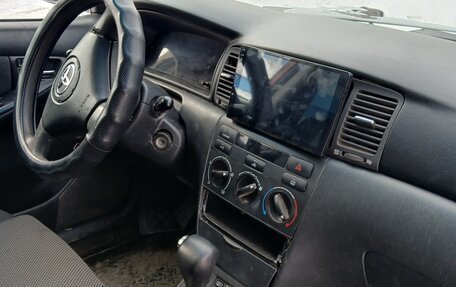 Toyota Corolla, 2004 год, 600 000 рублей, 9 фотография