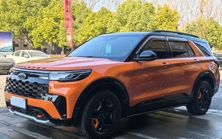 Ford Explorer VI, 2024 год, 7 420 000 рублей, 3 фотография