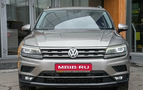 Volkswagen Tiguan II, 2018 год, 2 525 000 рублей, 4 фотография