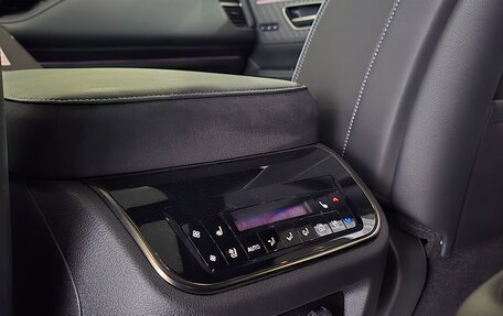 Infiniti QX80, 2025 год, 15 500 000 рублей, 23 фотография