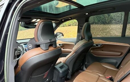 Volvo XC90 II рестайлинг, 2022 год, 5 560 000 рублей, 9 фотография