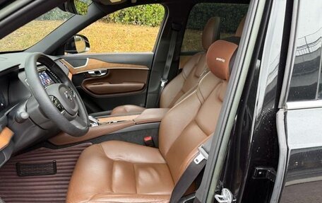 Volvo XC90 II рестайлинг, 2022 год, 5 560 000 рублей, 7 фотография