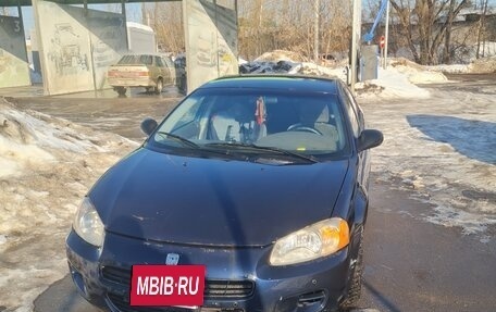 Dodge Stratus II, 2002 год, 240 000 рублей, 2 фотография