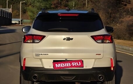 Chevrolet TrailBlazer, 2021 год, 2 300 000 рублей, 3 фотография