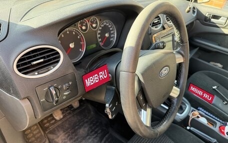 Ford Focus II рестайлинг, 2006 год, 600 000 рублей, 2 фотография