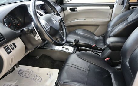 Mitsubishi Pajero Sport II рестайлинг, 2014 год, 2 030 000 рублей, 8 фотография