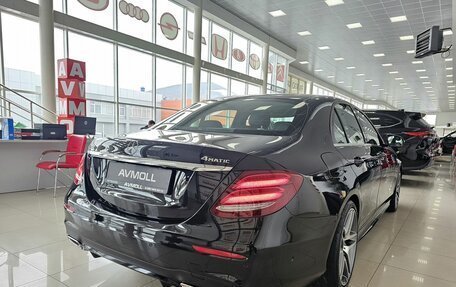 Mercedes-Benz E-Класс, 2020 год, 3 749 000 рублей, 9 фотография