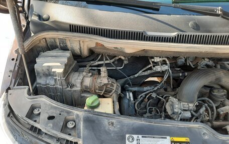 Volkswagen Caravelle T6 рестайлинг, 2016 год, 3 050 000 рублей, 16 фотография